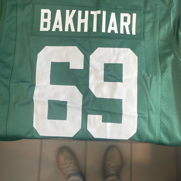 Greenbay Packers jersey. David Bakhtiari . New never been worn. From NFL shop - Picture 3 of 4